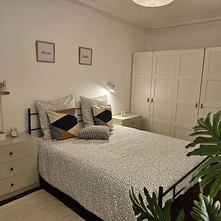 פריז Charmant Nice Appartement 5 Personnes People Max מראה חיצוני תמונה